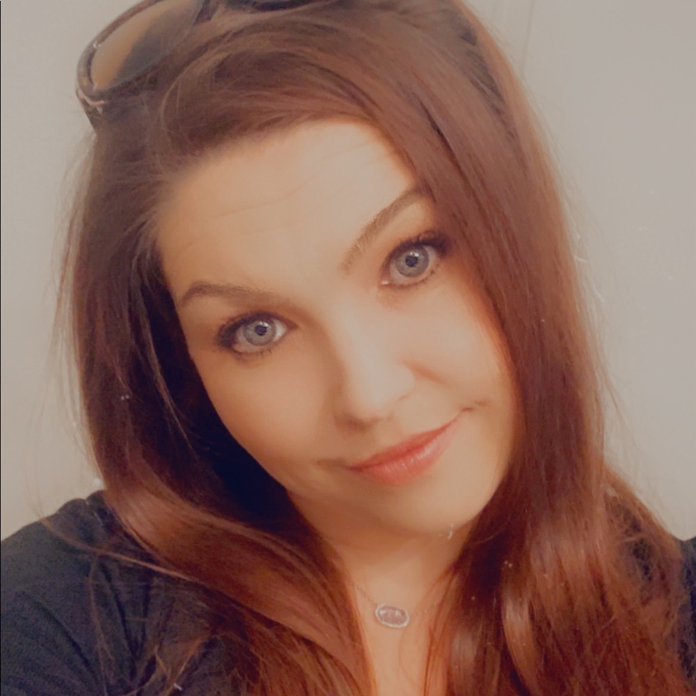 Meet your Posher, Kimberly